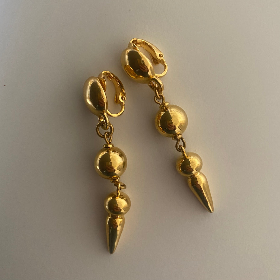 Vintage Gold Tone Clip On Drop Earrings
