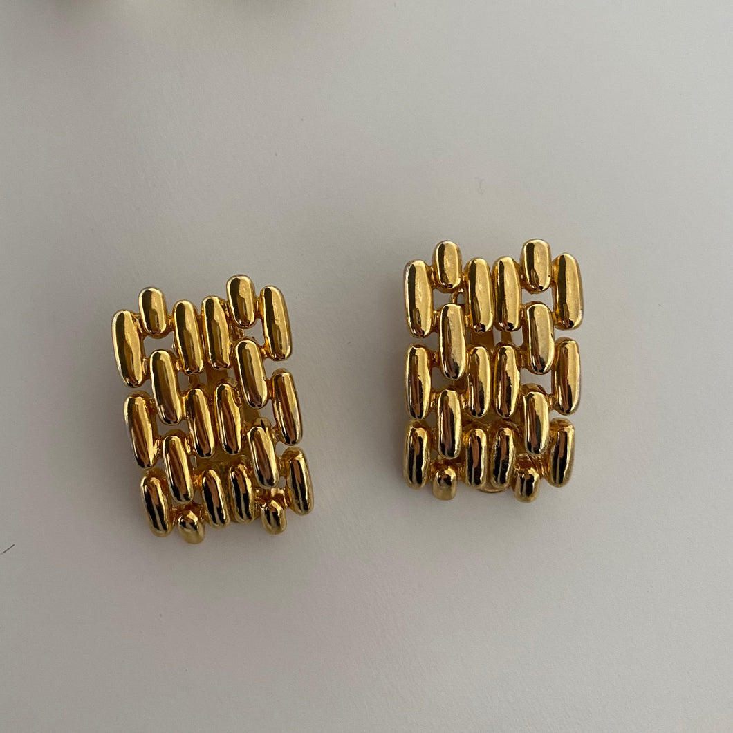 Vintage Gold Tone Panther Clip On Earrings