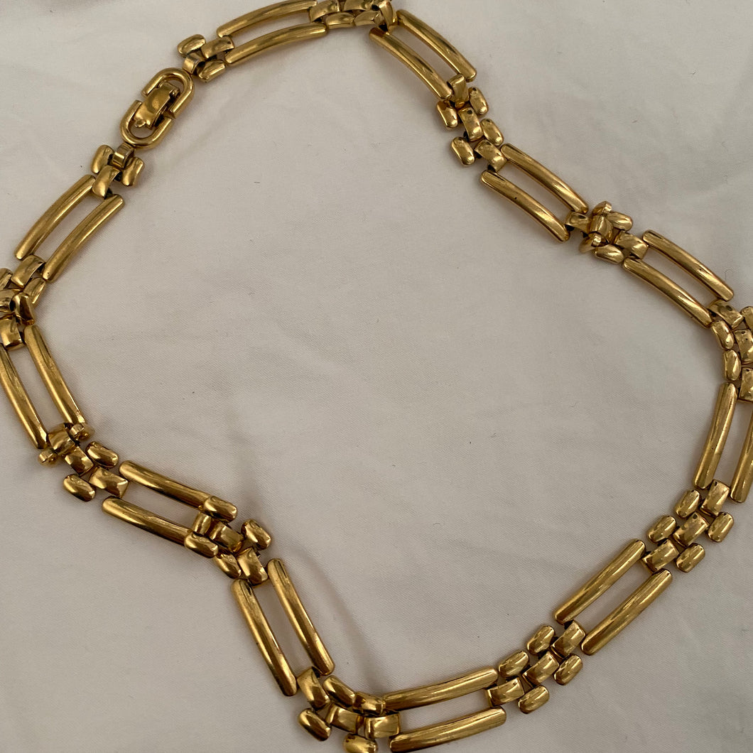 1980s Vintage Monet Gold Tone Panther Link Chain