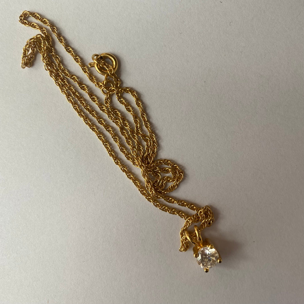 Gold Tone Chain with Pendant