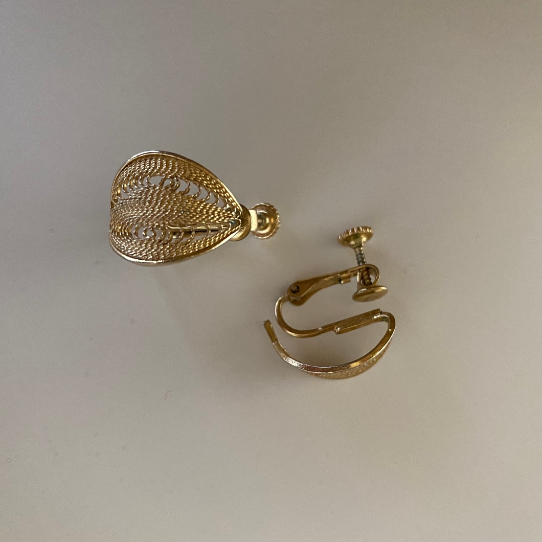 60s 70s Napier Gold Leaf Filigree Earrings